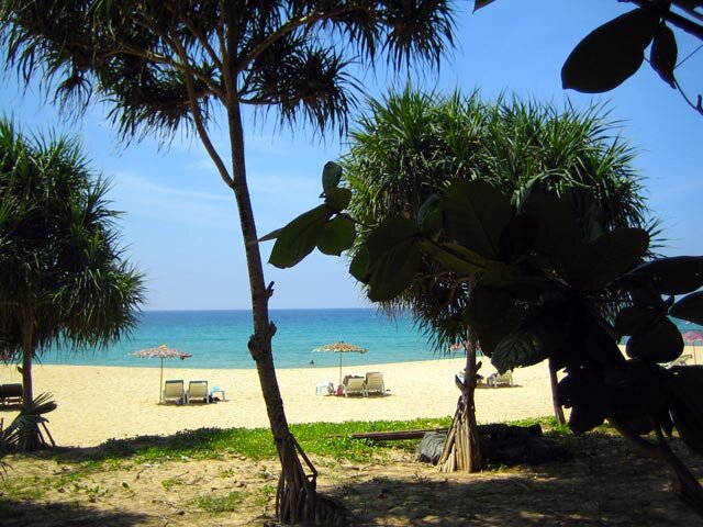 Naithon-beach-11